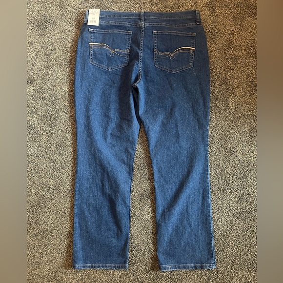 Riders, By Lee, Women's Straight Leg Blue Jeans. 18P. Indigo Blue. New With Tags - Picture 5 of 10